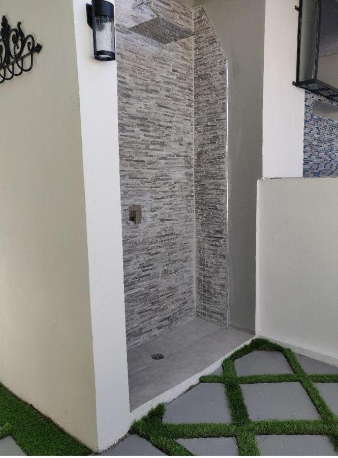 Blue Royalty Bed and Breakfast Portmore Εξωτερικό φωτογραφία